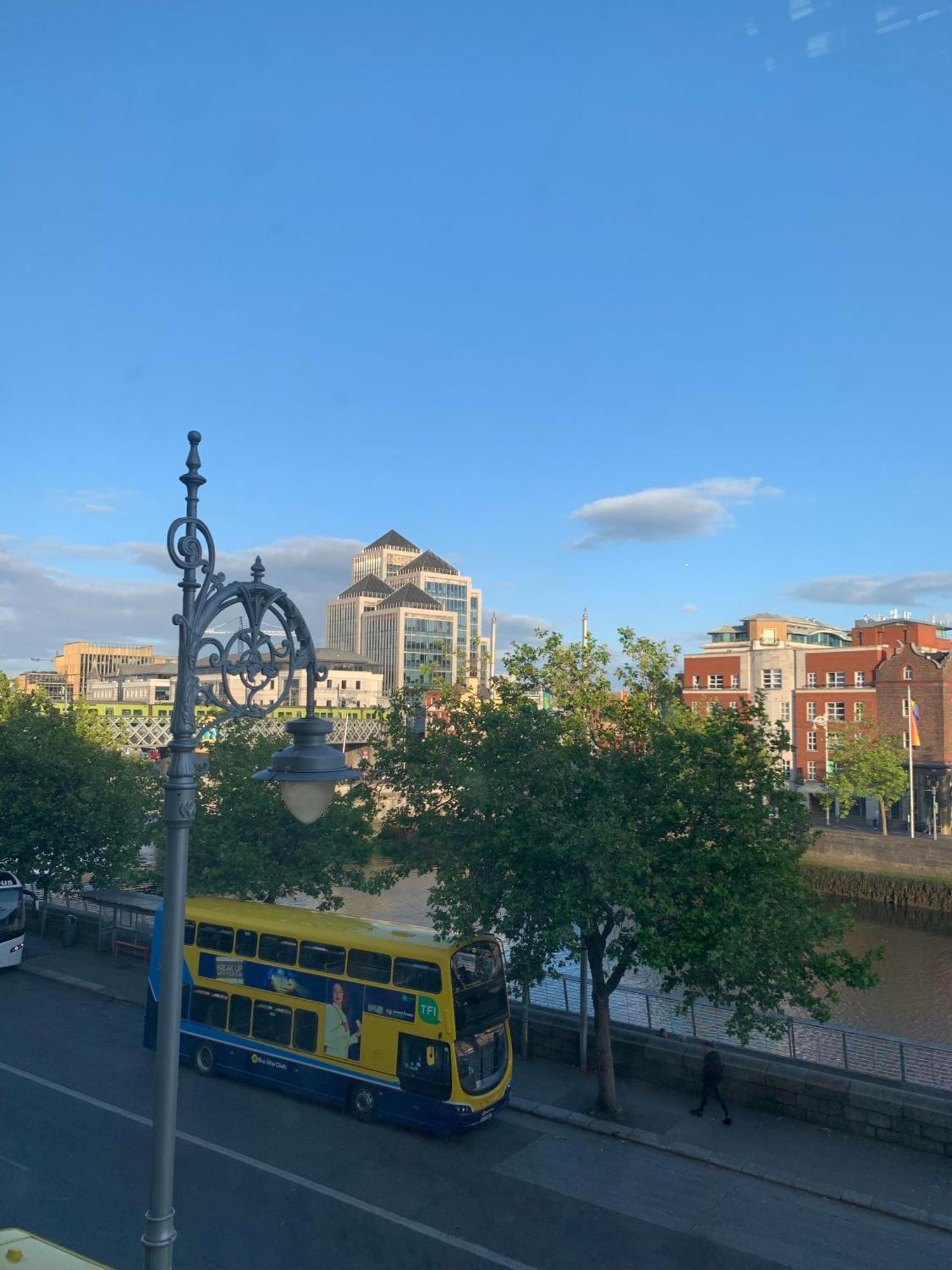 Eden Quay Guesthouse Private Rooms Dublin Exterior foto